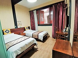 Shaoxing Luxun Native Place Youth Hostel