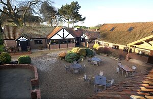 Hall Farm Hotel & Restaurant