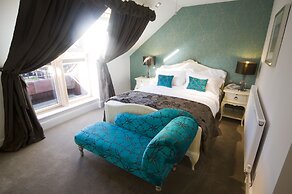 Hall Farm Hotel & Restaurant