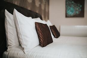 Hall Farm Hotel & Restaurant