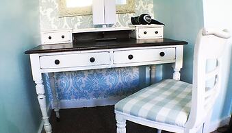 Hillside Bed & Breakfast