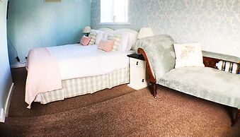 Hillside Bed & Breakfast