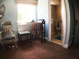 Hillside Bed & Breakfast