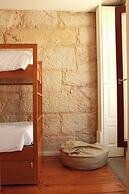 Being Porto Hostel