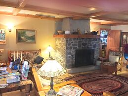 Auberge La Coudriere-Cool Hotel