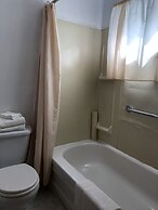 Auberge La Coudriere-Cool Hotel