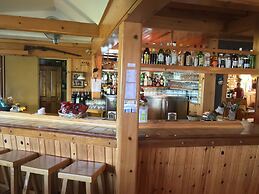 Auberge La Coudriere-Cool Hotel