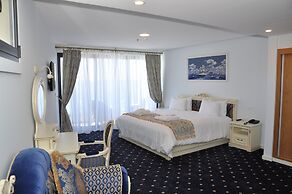 Santa Cruz Boutique Hotel