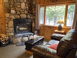 Gunflint Lodge & Outfitters