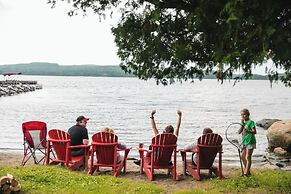 Gunflint Lodge & Outfitters