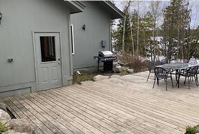 Gunflint Lodge & Outfitters