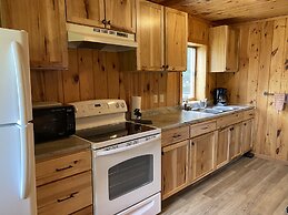 Gunflint Lodge & Outfitters