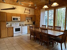 Gunflint Lodge & Outfitters