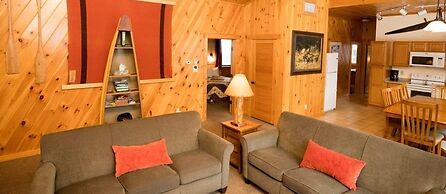 Gunflint Lodge & Outfitters