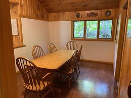 Gunflint Lodge & Outfitters