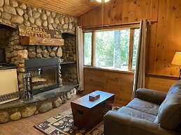 Gunflint Lodge & Outfitters