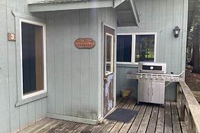 Gunflint Lodge & Outfitters