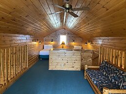 Gunflint Lodge & Outfitters