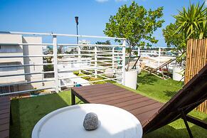 Nomada Urban Beach Hostel - Adults Only
