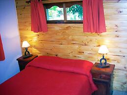 Los Platanos Cabañas & Suites