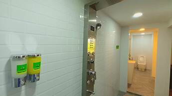 Alpha Gay Resort & Spa - Men Only