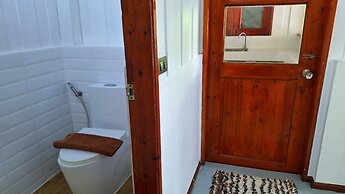 Alpha Gay Resort & Spa - Men Only