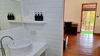 Alpha Gay Resort & Spa - Men Only