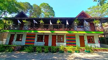 Alpha Gay Resort & Spa - Men Only