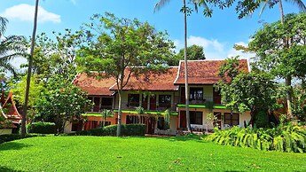 Alpha Gay Resort & Spa - Men Only