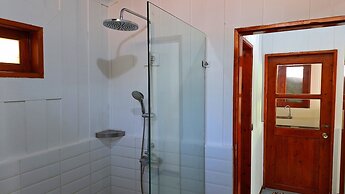 Alpha Gay Resort & Spa - Men Only