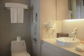 GreenPark Hotel Tianjin