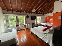 Lleras Premium Hotel