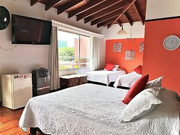 Lleras Premium Hotel