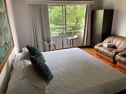 Lleras Premium Hotel