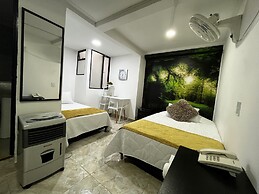 Lleras Premium Hotel