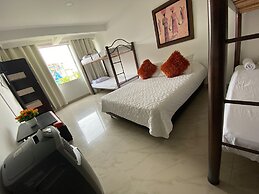 Lleras Premium Hotel