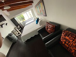 Lleras Premium Hotel