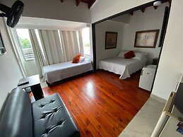 Lleras Premium Hotel