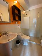 Lleras Premium Hotel