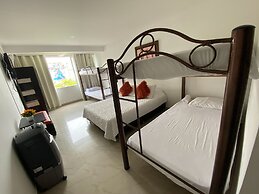 Lleras Premium Hotel