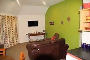 Silverstream Alpaca Farmstay and Tour