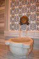 Karpalas City Hotel & Spa