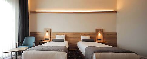 Karpalas City Hotel & Spa