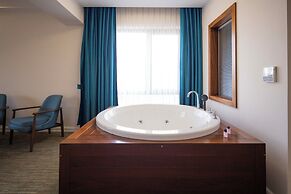 Karpalas City Hotel & Spa