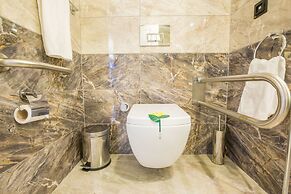 Karpalas City Hotel & Spa