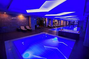 Karpalas City Hotel & Spa