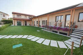 Garda Relais