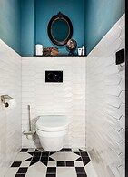 The Hendrick's Hotel