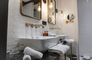 The Hendrick's Hotel