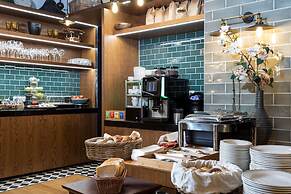 The Hendrick's Hotel